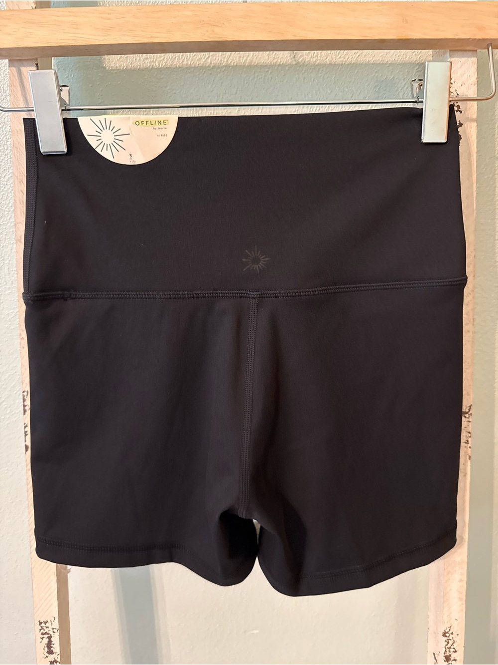 Aerie Offline Black Compression Shorts Size Small